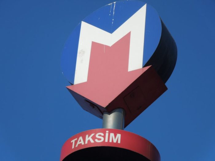 Taksim metro sign